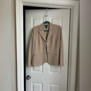 Ann Taylor Women's Cream Blazer